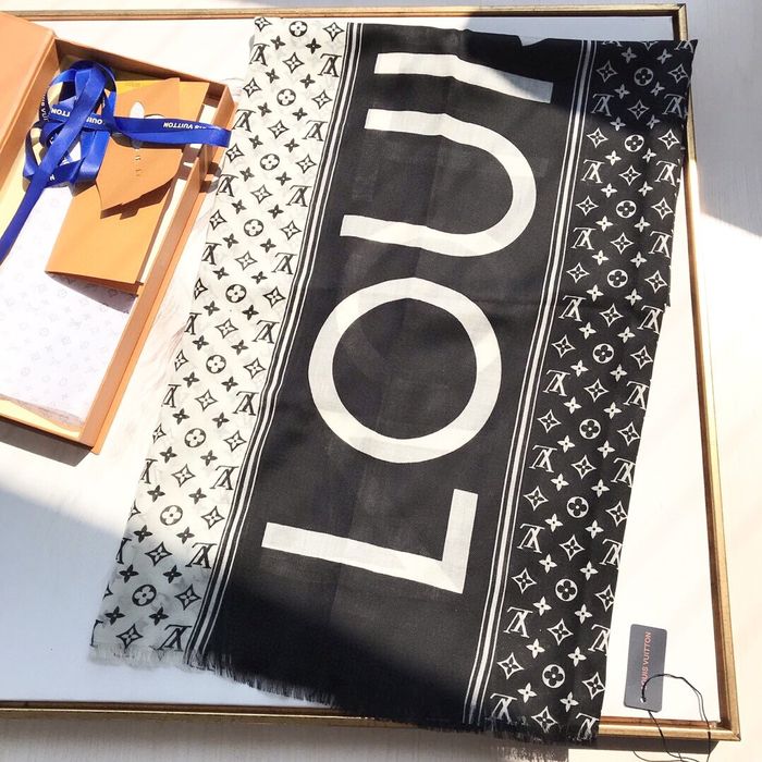 Louis Vuitton Scarf LV00075